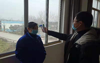 勇挑重？够餍鹿 众志成城维护水洁